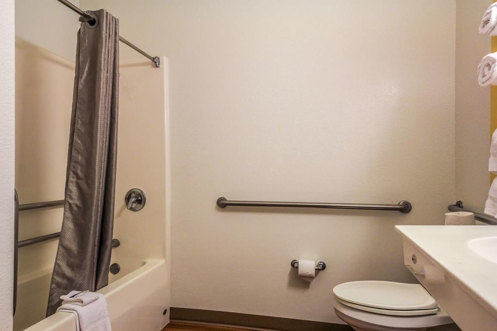 Motel 6 New Braunfels Exterior photo